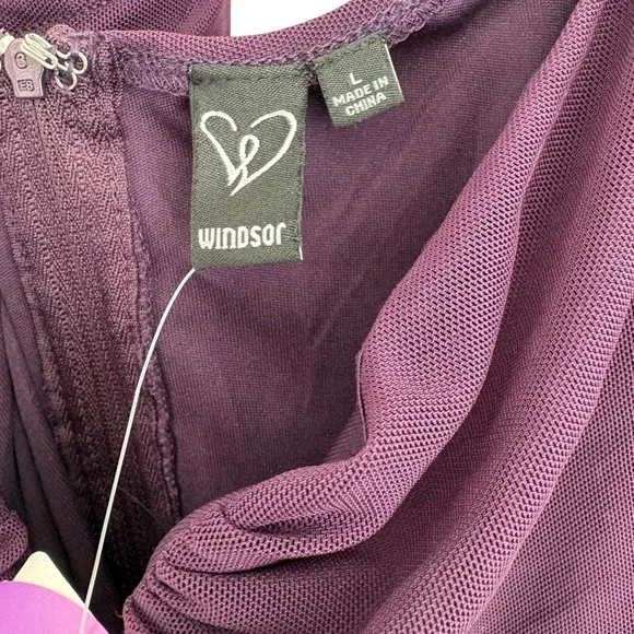 NWT Windsor Marla Mesh Off-The-Shoulder Formal Dress Size Large Purple Plum Long - Picture 7 of 12